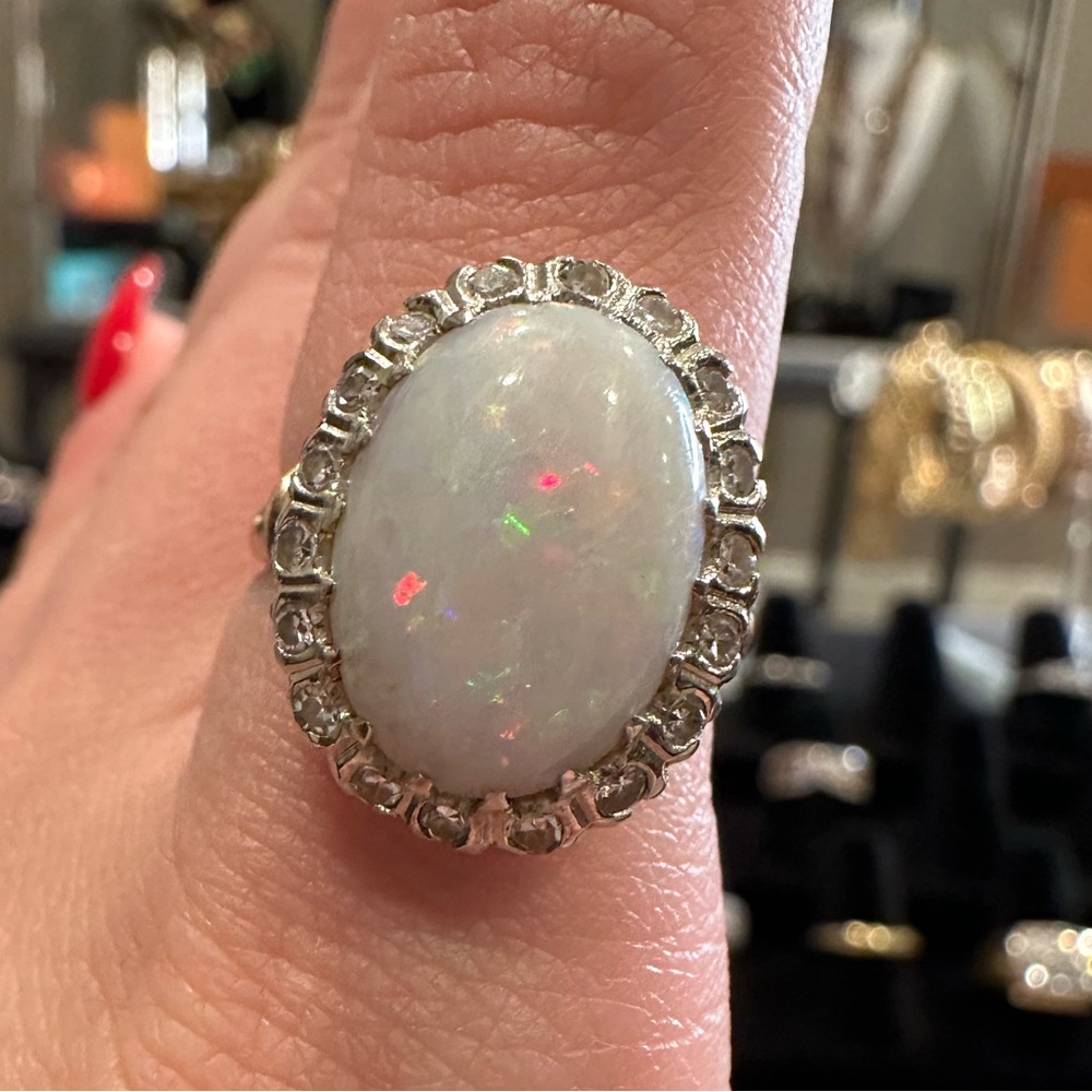 14k diamond Opal ring